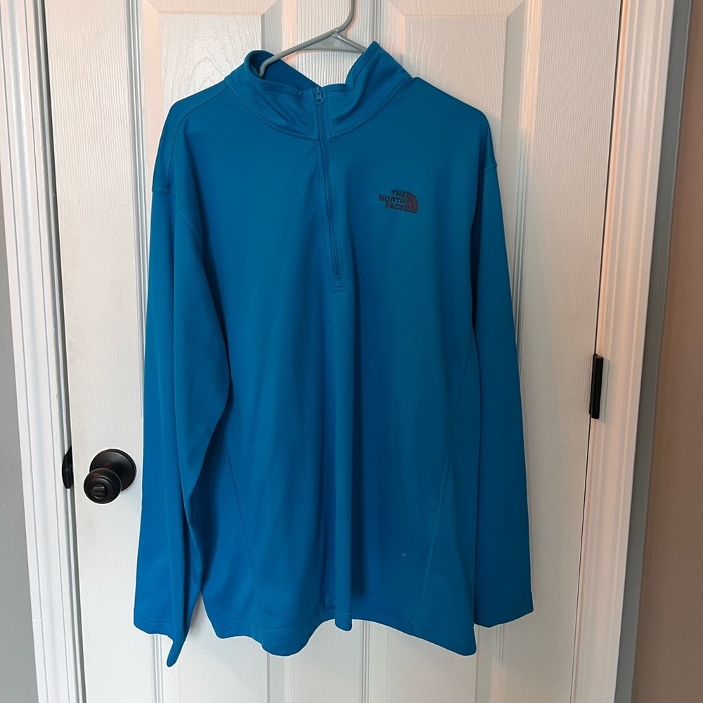 Northface 1/4 zip lightweight pullover
